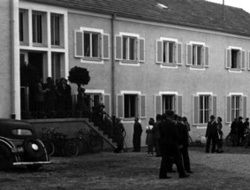 Altenheim Schwabmünchen bei der Eröffnung 1952 Altenheim Schwabmünchen bei der Eröffnung 1952